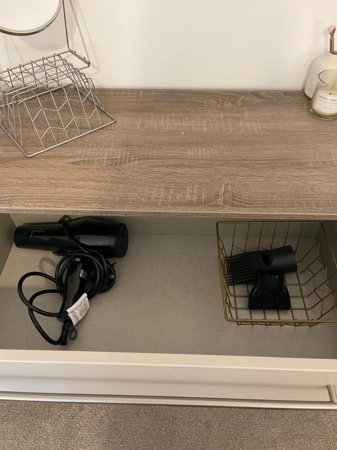 Modern Spacious 1 Bed Flat In Birmingham City Centre With Free Parking, Fast Free Wifi And Netflix Extérieur photo